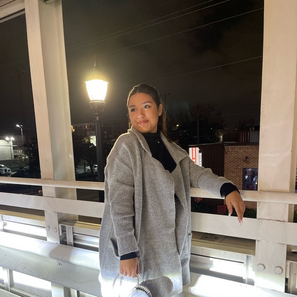 Meet your Posher, Ruby - Picture 1 of 1